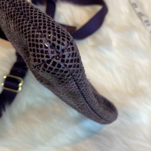 Coach crossbody purse adjustable purple and gold leather - Picture 7 of 8